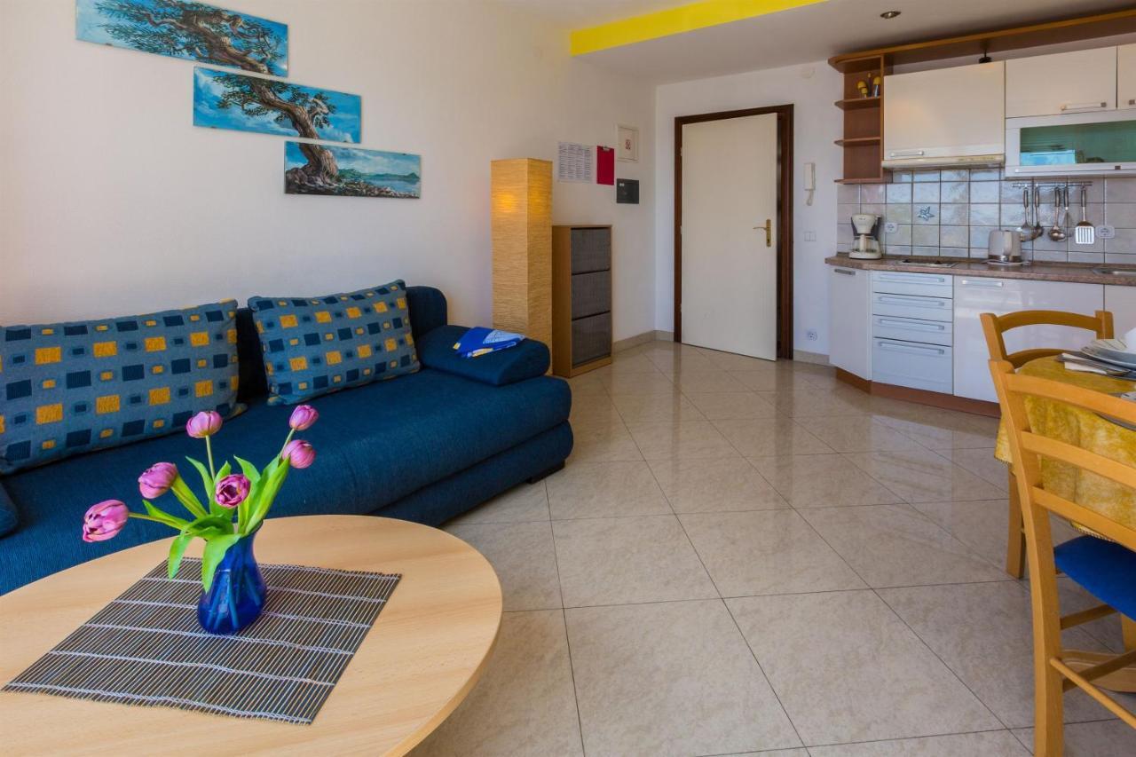 דראמליי Apartments Vanessa מראה חיצוני תמונה