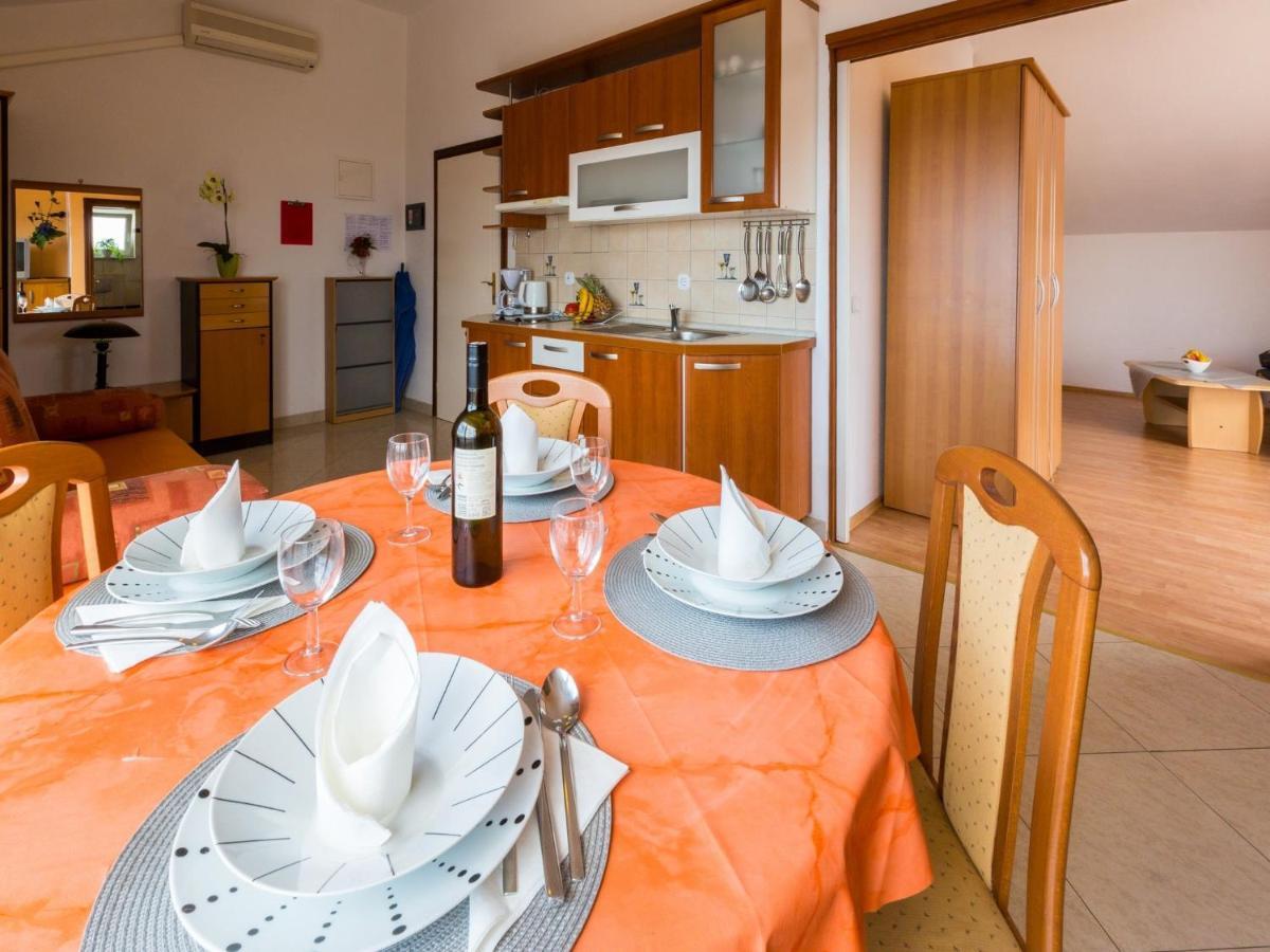 דראמליי Apartments Vanessa מראה חיצוני תמונה