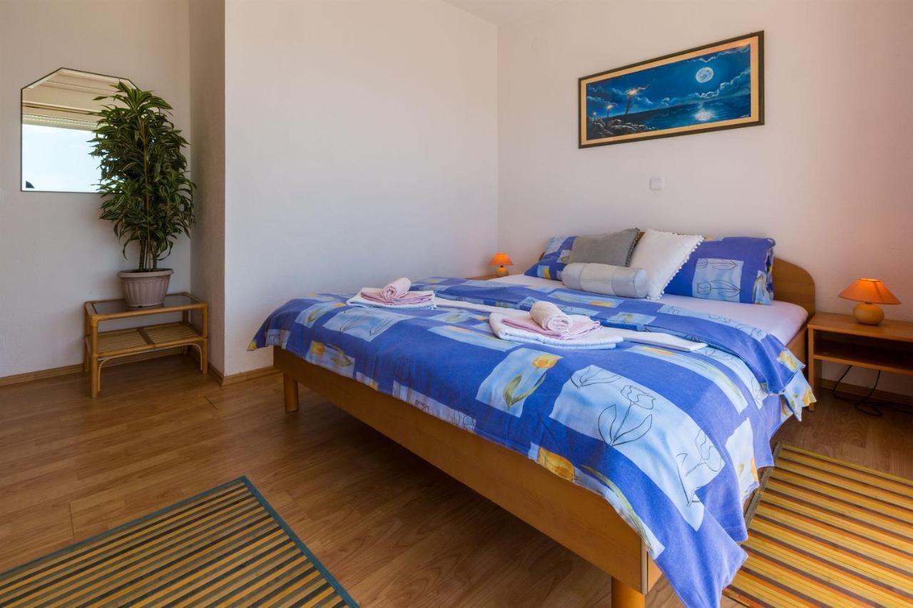 דראמליי Apartments Vanessa מראה חיצוני תמונה