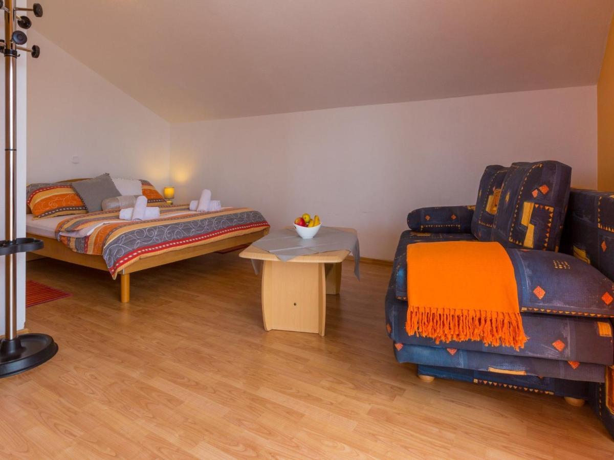 דראמליי Apartments Vanessa מראה חיצוני תמונה