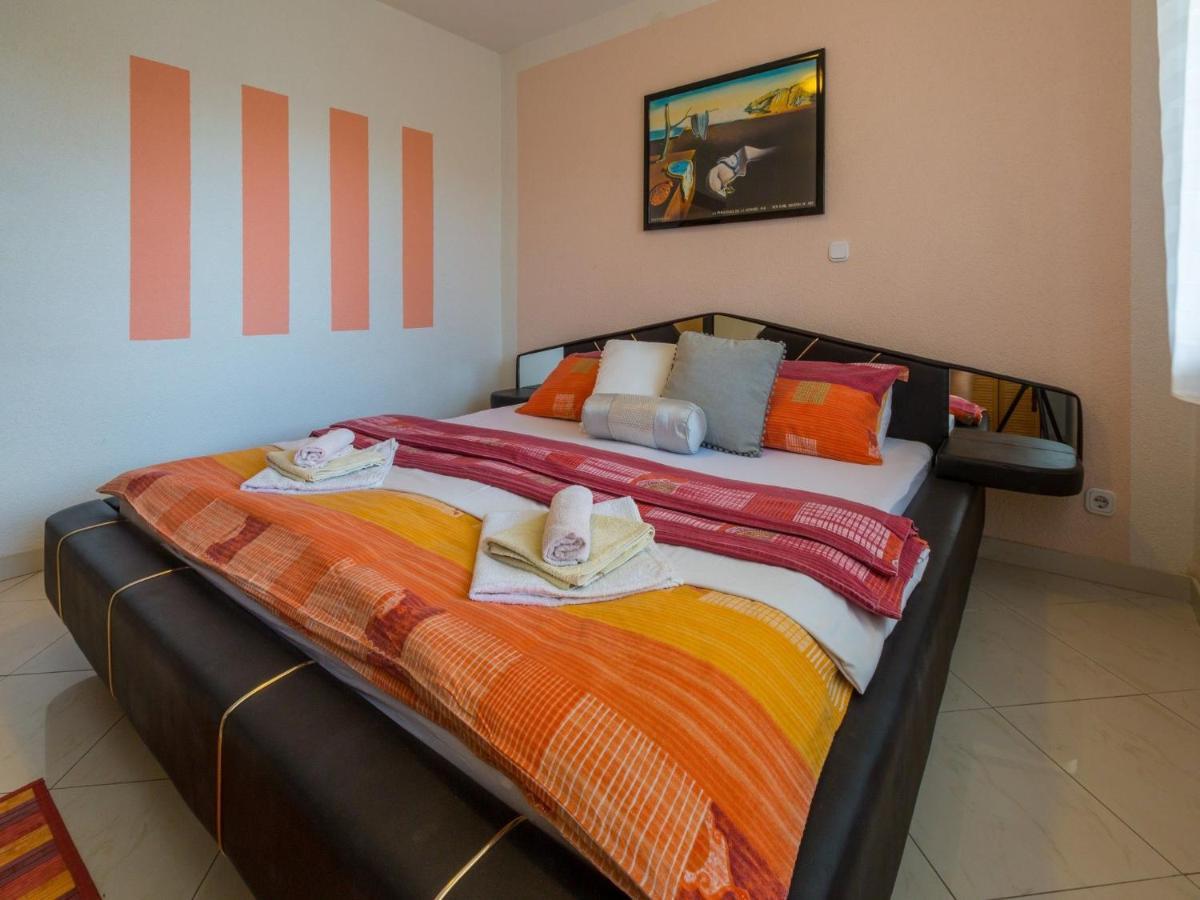 דראמליי Apartments Vanessa מראה חיצוני תמונה