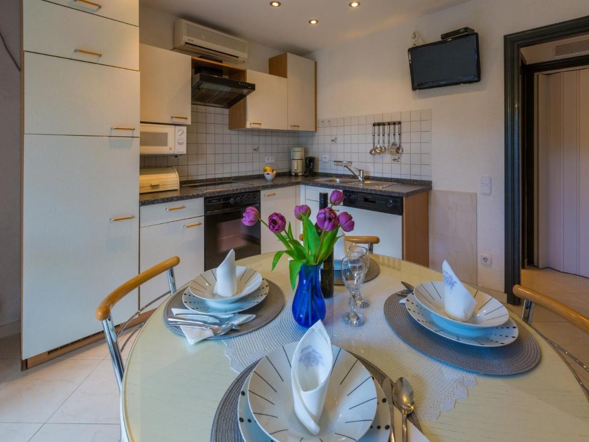 דראמליי Apartments Vanessa מראה חיצוני תמונה