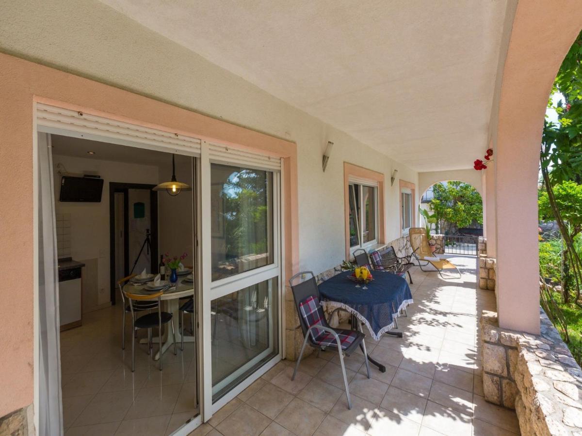 דראמליי Apartments Vanessa מראה חיצוני תמונה